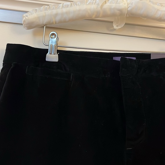 NYDJ Corynna Velveteen Ankle Pants Women’s 10 Black - Picture 4 of 9